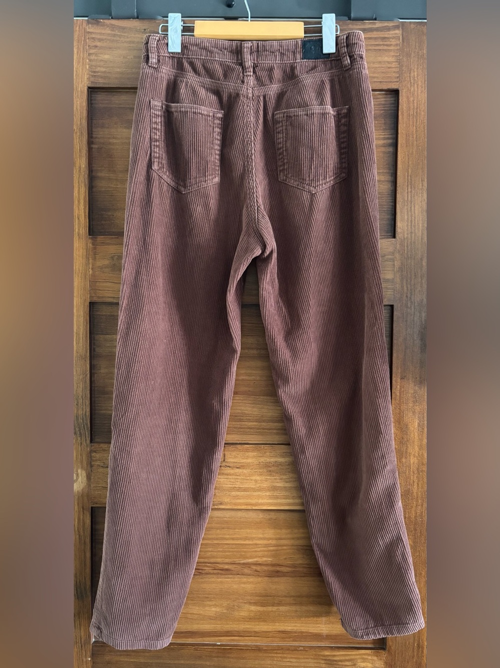 BDG Corduroy pants in brown - Picture 2 of 3